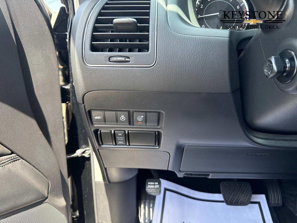 used 2023 Nissan Armada car, priced at $31,800