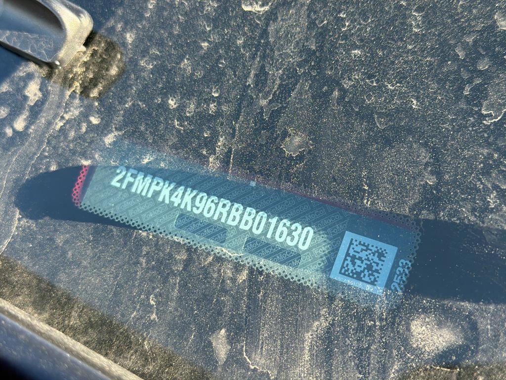 used 2024 Ford Edge car, priced at $26,500