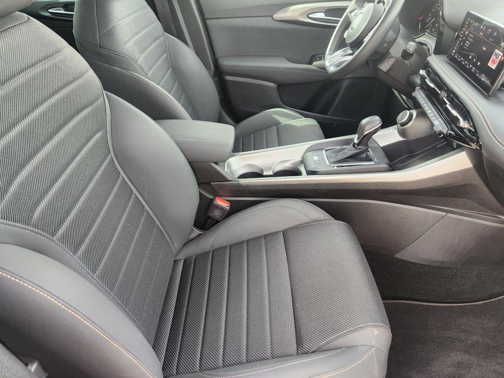 used 2024 Alfa Romeo Tonale car, priced at $28,795