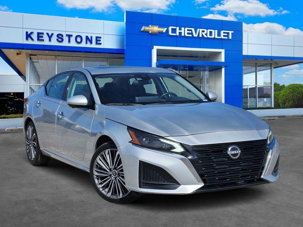 used 2023 Nissan Altima car, priced at $22,991