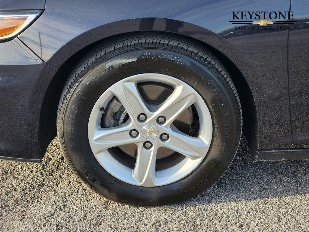 used 2023 Chevrolet Malibu car, priced at $18,000