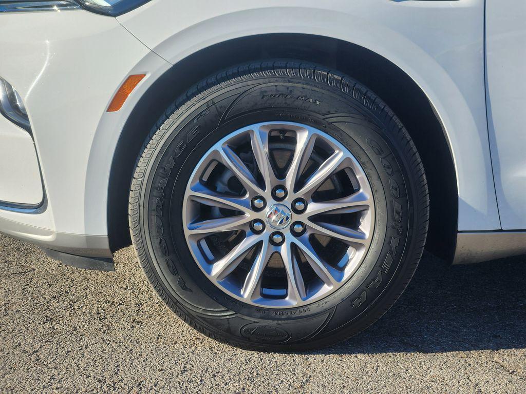 used 2024 Buick Enclave car, priced at $29,300