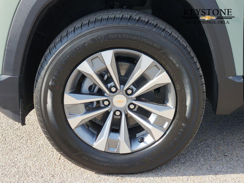 new 2026 Chevrolet Equinox car, priced at $29,995