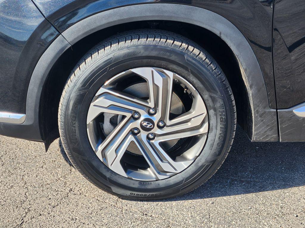 used 2023 Hyundai Santa Fe car, priced at $20,700