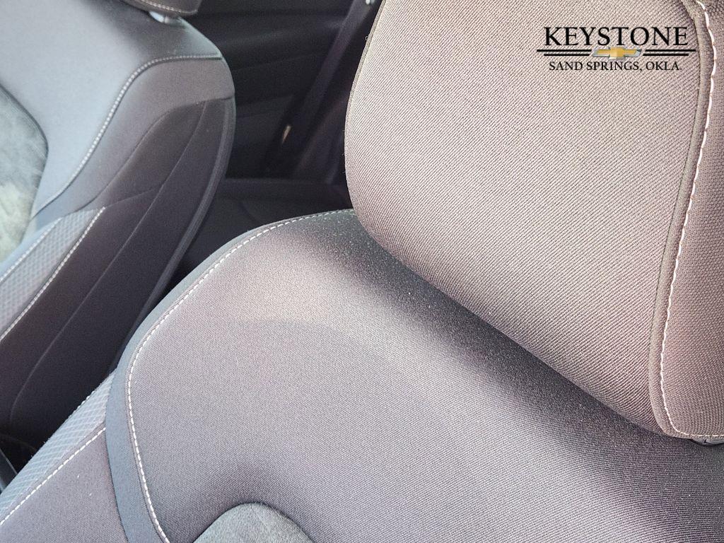 used 2025 Nissan Pathfinder car, priced at $35,500