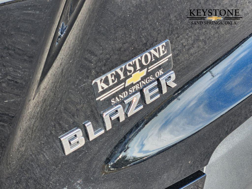 used 2025 Chevrolet Blazer car, priced at $34,131