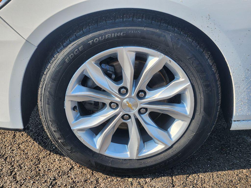 used 2024 Chevrolet Malibu car, priced at $20,250