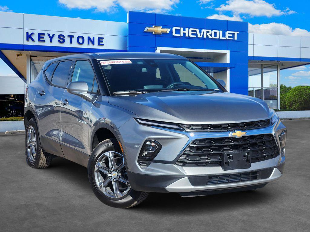 used 2025 Chevrolet Blazer car, priced at $31,000