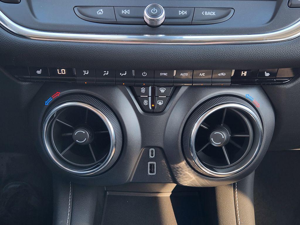 used 2025 Chevrolet Blazer car, priced at $30,900