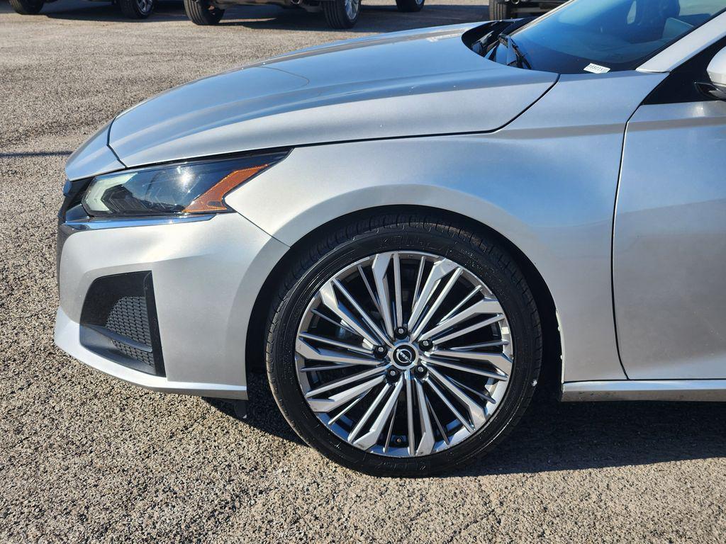 used 2023 Nissan Altima car, priced at $19,450
