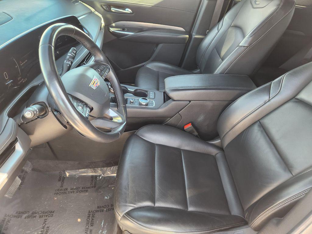 used 2024 Cadillac XT4 car, priced at $27,400
