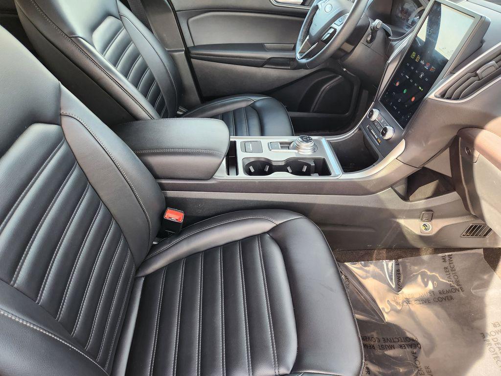 used 2024 Ford Edge car, priced at $25,688