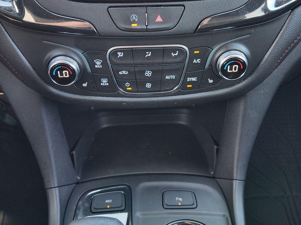 used 2024 Chevrolet Equinox car, priced at $26,500