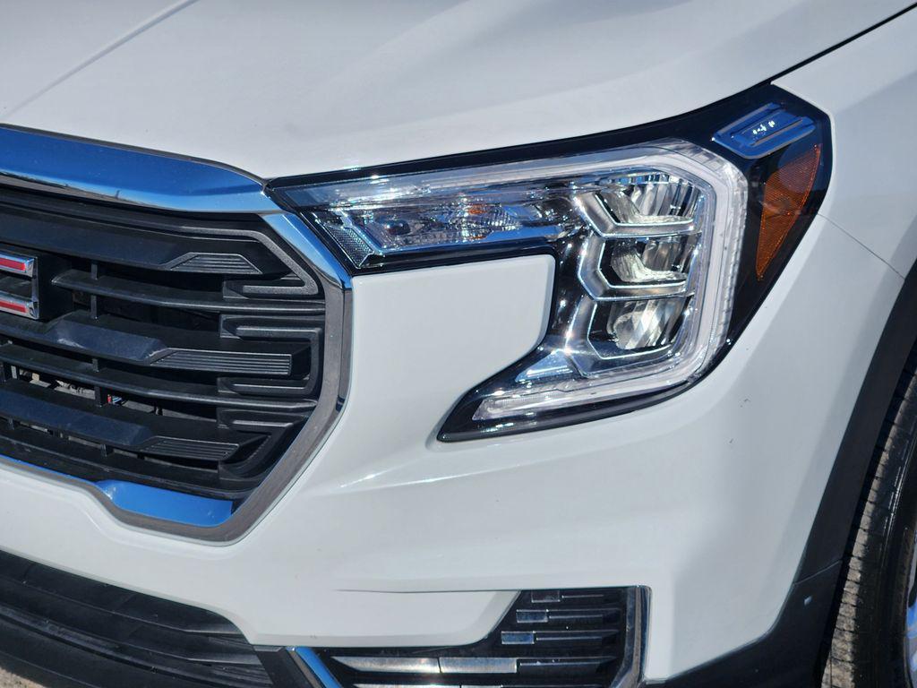 used 2024 GMC Terrain car, priced at $21,700