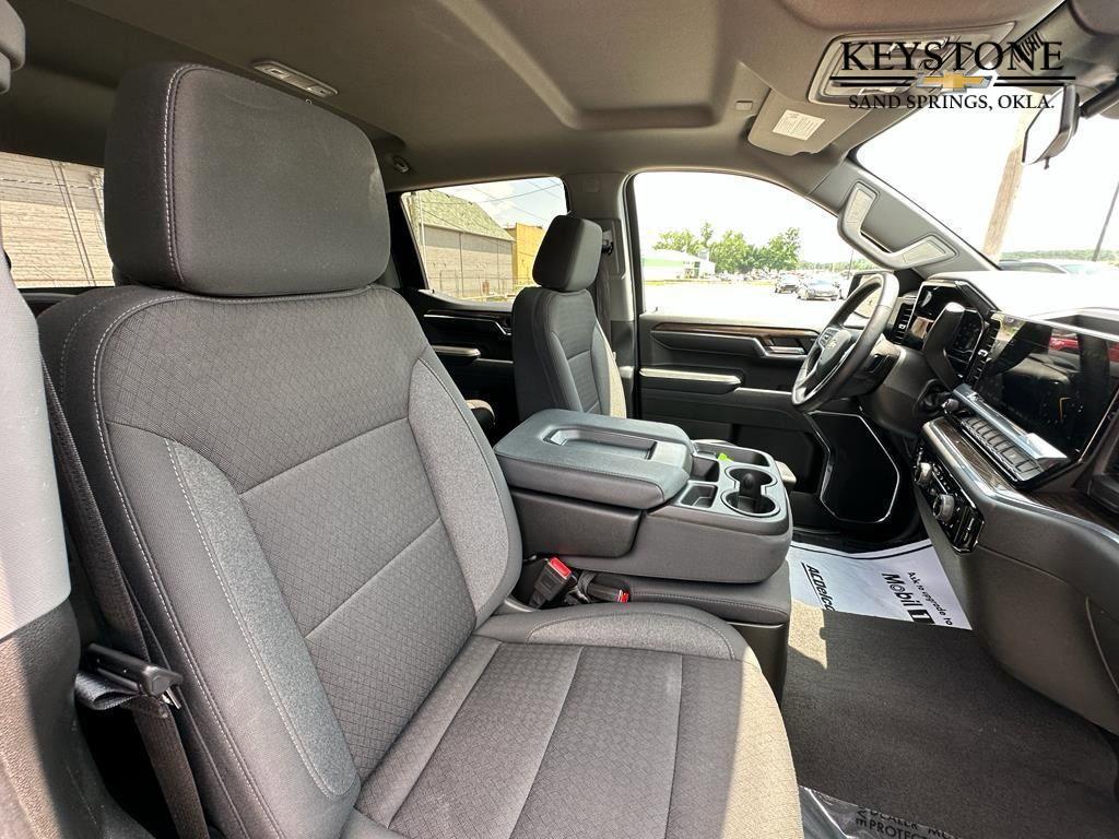 used 2024 Chevrolet Silverado 1500 car, priced at $35,800