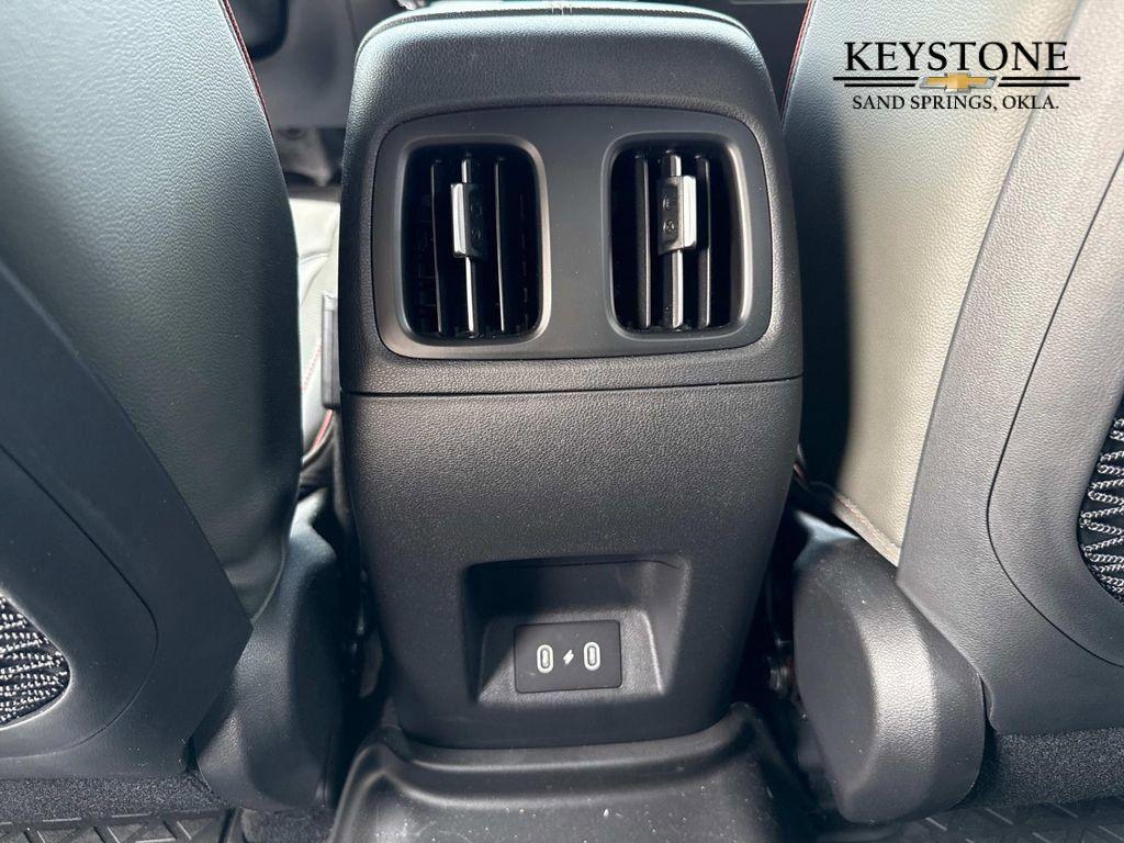 used 2025 Hyundai SANTA CRUZ car, priced at $34,500