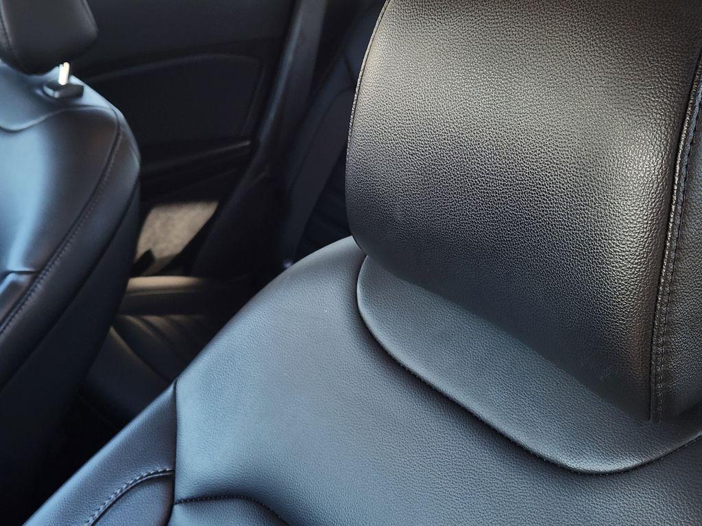 used 2024 Ford Edge car, priced at $23,300