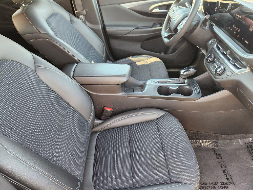 used 2024 Buick Envista car, priced at $21,400