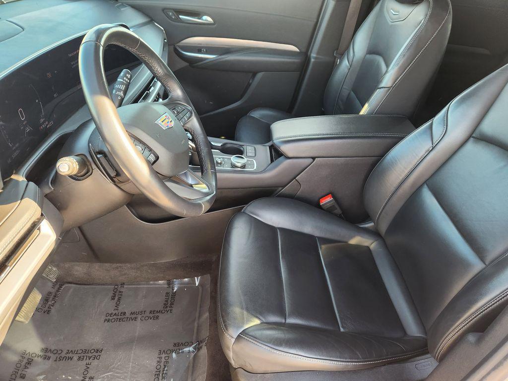 used 2024 Cadillac XT4 car, priced at $27,300