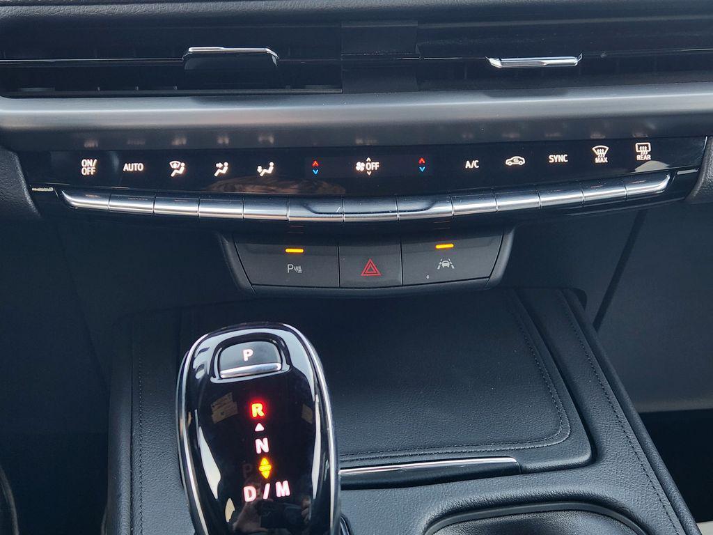 used 2024 Cadillac XT4 car, priced at $27,300