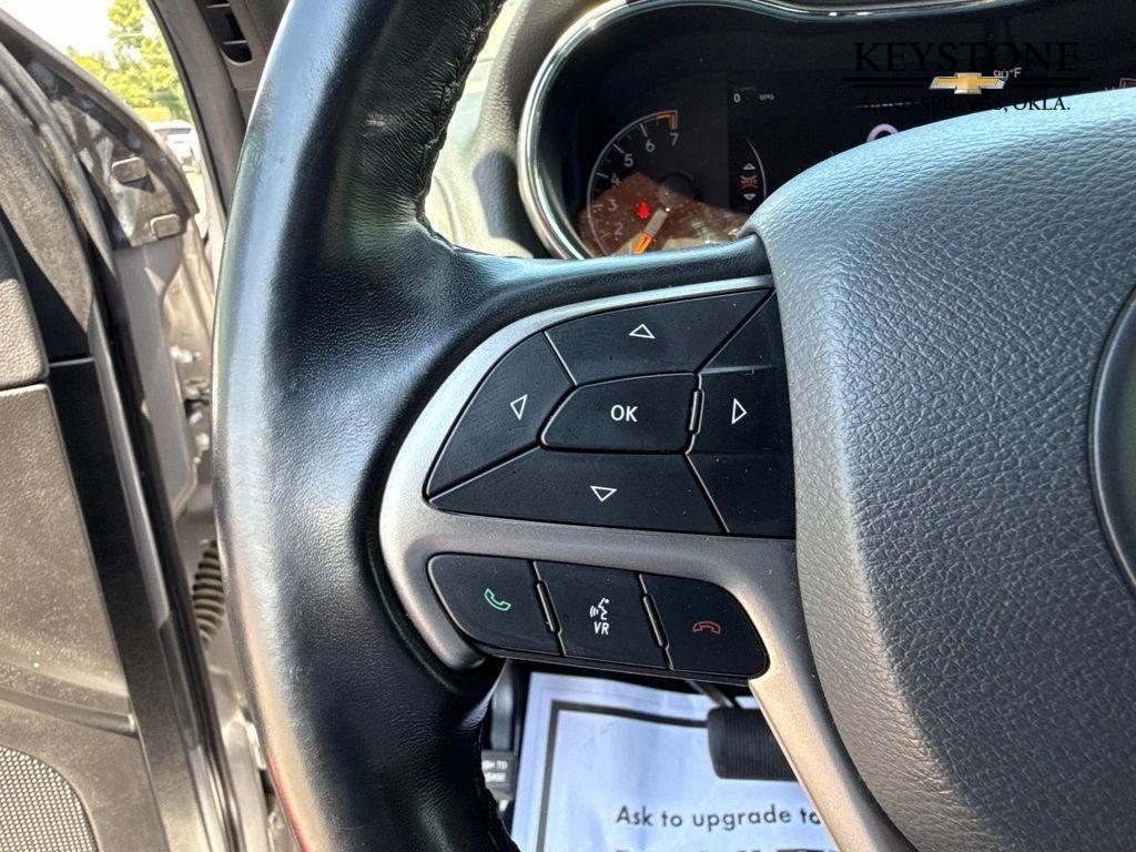 used 2021 Jeep Grand Cherokee car, priced at $18,900