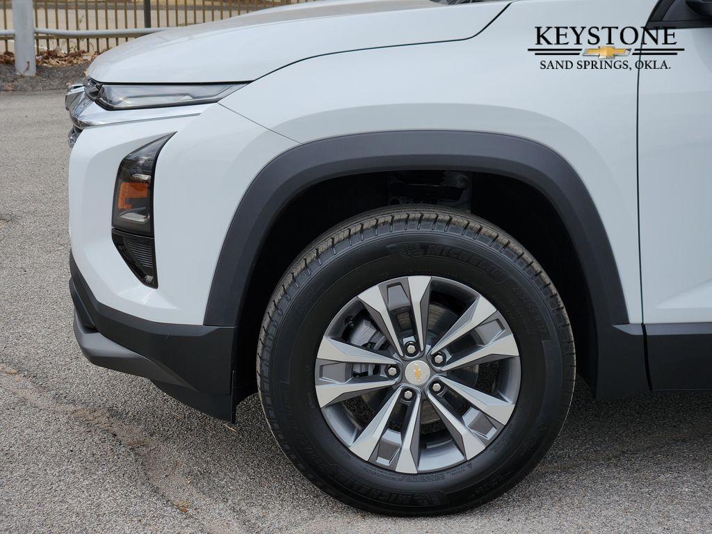 new 2026 Chevrolet Equinox car, priced at $31,995