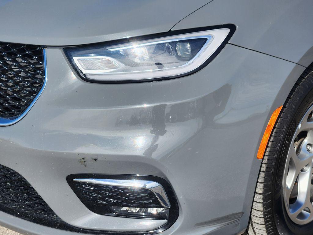 used 2023 Chrysler Pacifica car, priced at $28,891
