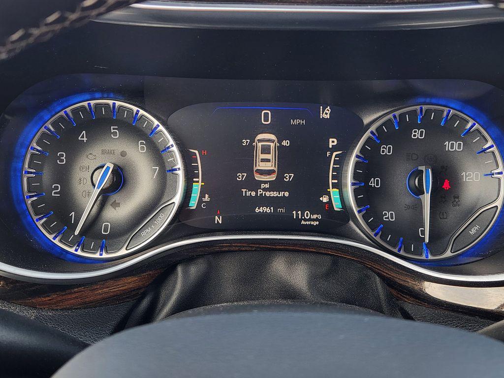 used 2023 Chrysler Pacifica car, priced at $28,400