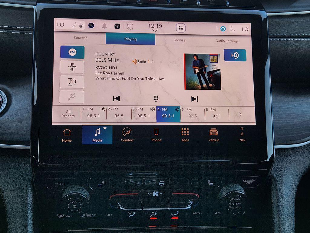 used 2024 Jeep Grand Cherokee car, priced at $27,500