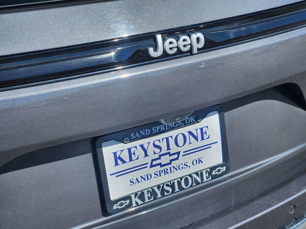 used 2024 Jeep Grand Cherokee car, priced at $27,500