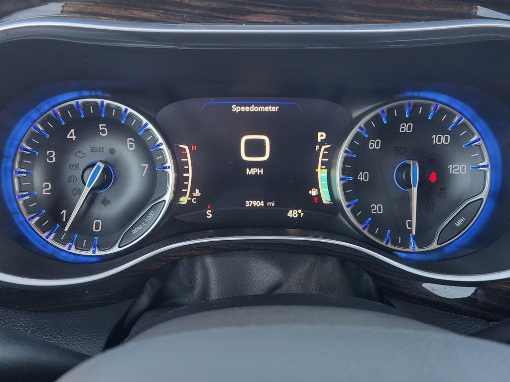 used 2024 Chrysler Pacifica car, priced at $34,500