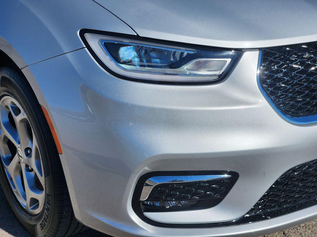 used 2024 Chrysler Pacifica car, priced at $34,500