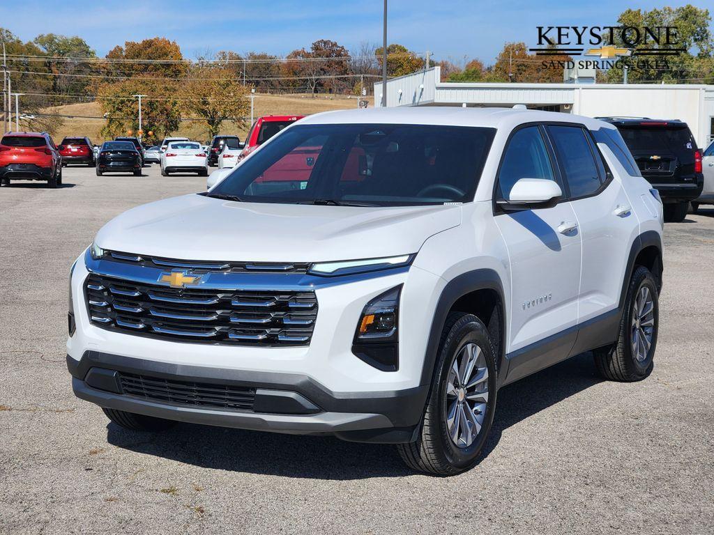 new 2026 Chevrolet Equinox car, priced at $33,060