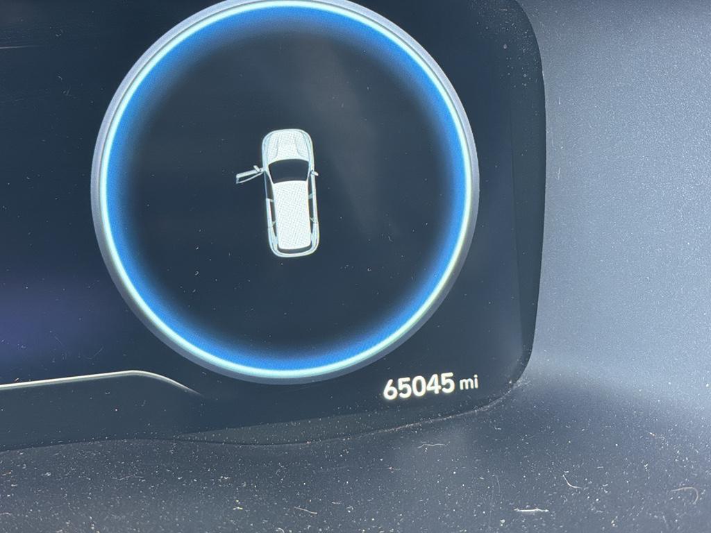 used 2023 Hyundai Santa Fe car, priced at $23,000