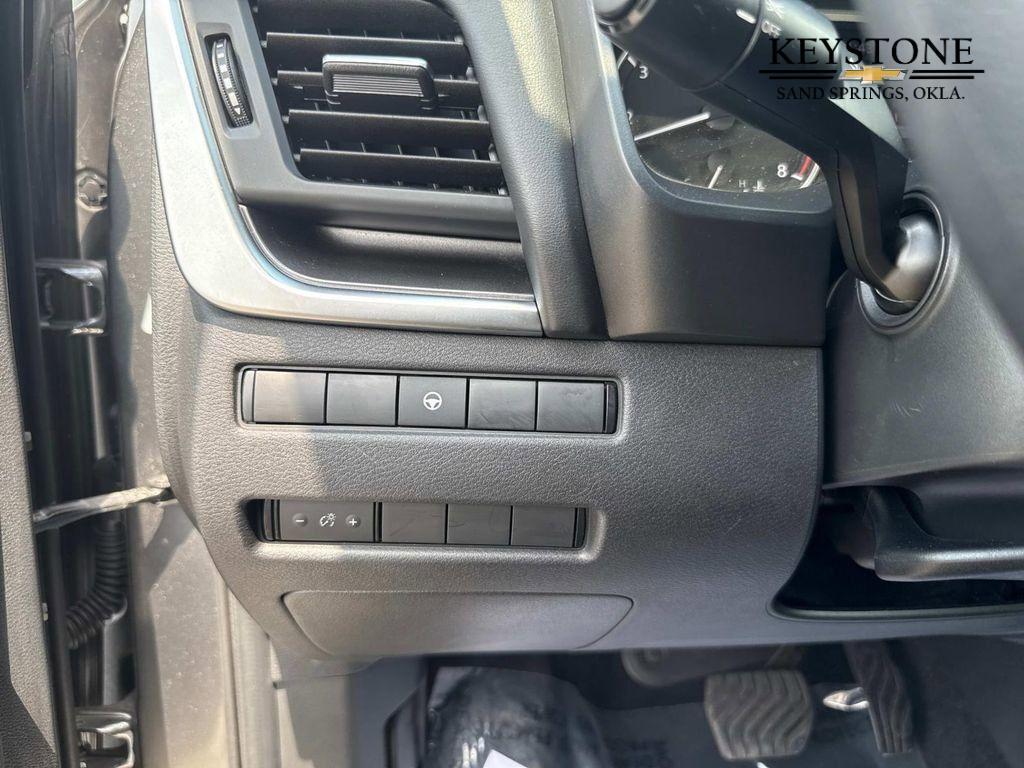 used 2023 Nissan Rogue car, priced at $20,000