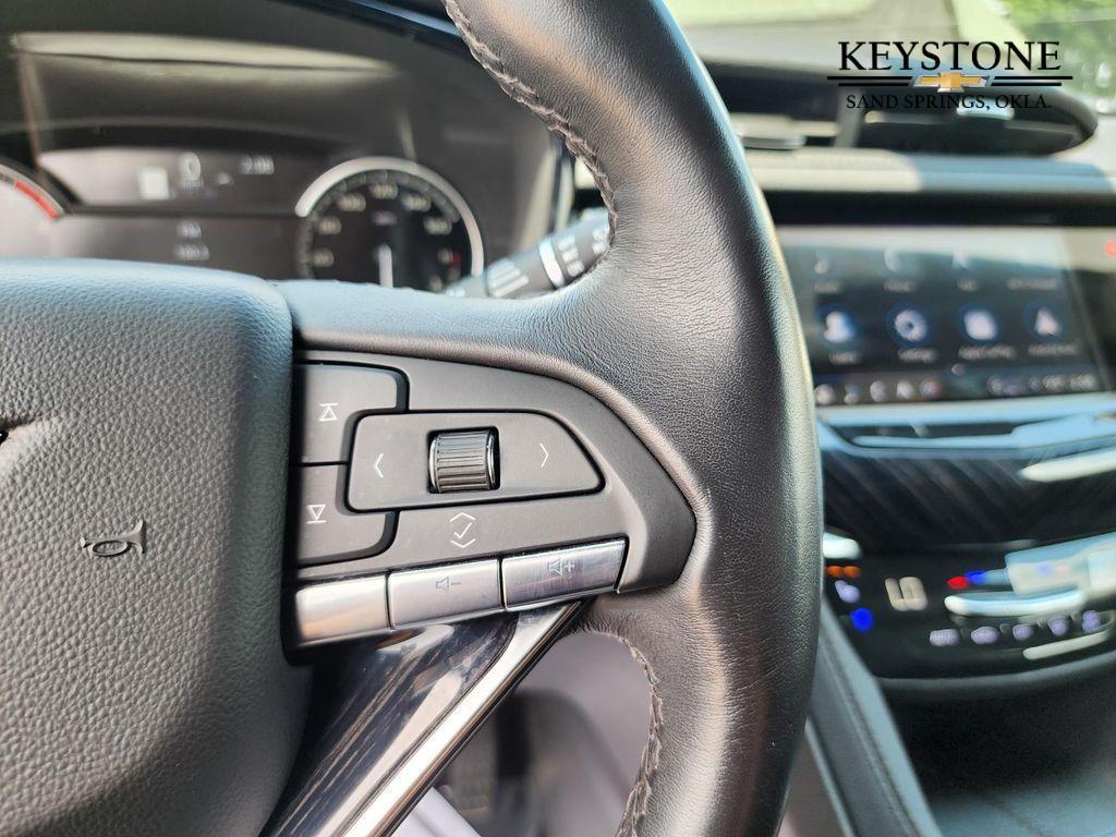 used 2024 Cadillac XT6 car, priced at $42,000