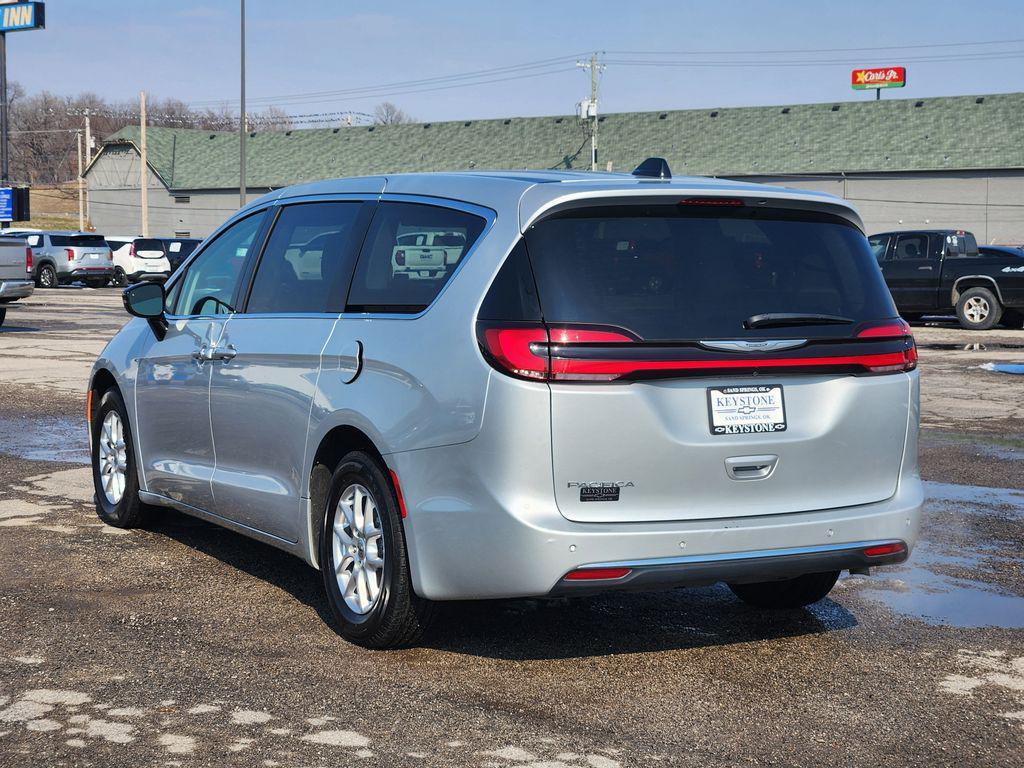 used 2024 Chrysler Pacifica car, priced at $28,000
