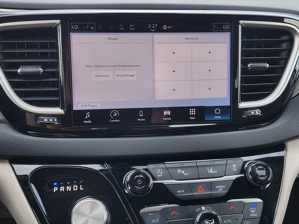 used 2024 Chrysler Pacifica car, priced at $28,000