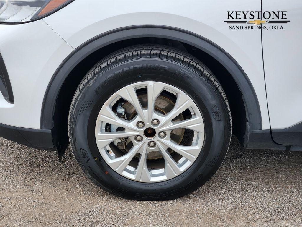 used 2024 Ford Escape car, priced at $20,200