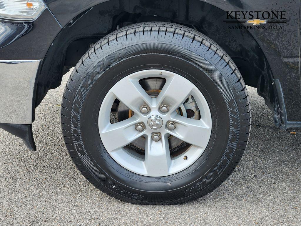 used 2023 Ram 1500 Classic car, priced at $29,000