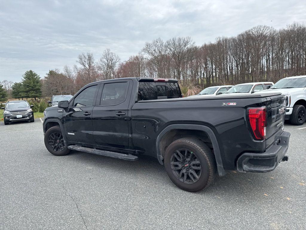 used 2022 GMC Sierra 1500 car, priced at $34,000