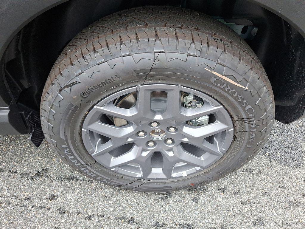 new 2025 Ford Bronco Sport car, priced at $31,000