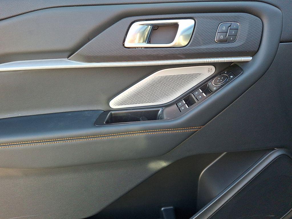 new 2026 Ford Explorer car, priced at $55,500