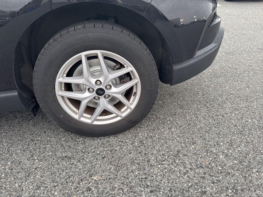 used 2024 Ford Edge car, priced at $23,000