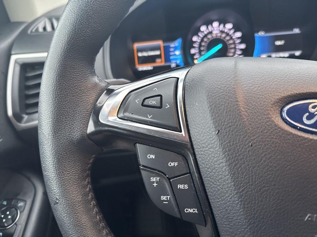 used 2024 Ford Edge car, priced at $23,000