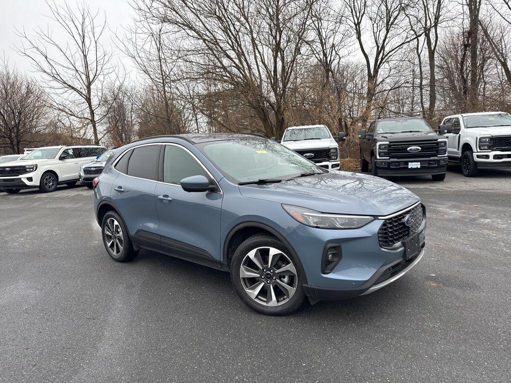 used 2024 Ford Escape car, priced at $25,000