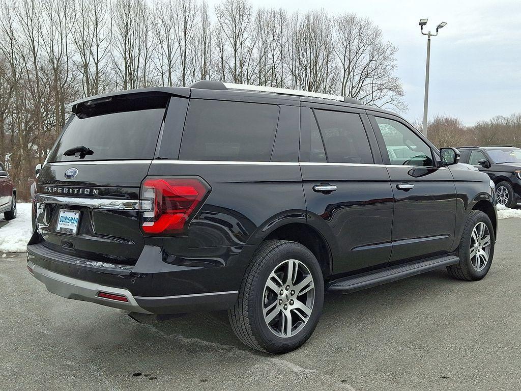 used 2024 Ford Expedition car, priced at $42,000