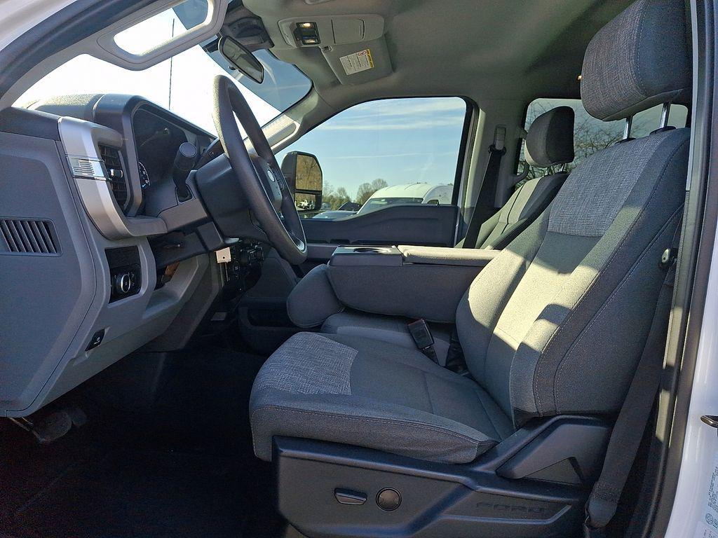 used 2024 Ford F-250 car, priced at $50,000