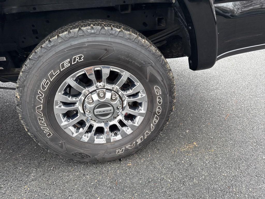 used 2022 Ford F-250 car, priced at $47,000