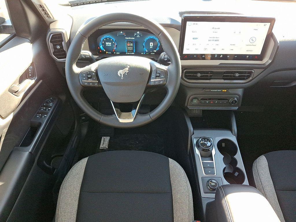 new 2025 Ford Bronco Sport car, priced at $32,000